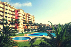 Casa de Fabian Appartment + WIFI near beach/port